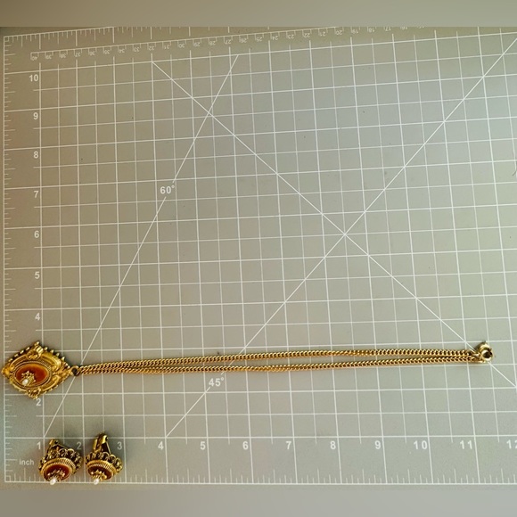 Vintage Demi Parure Enameled Necklace Set - Picture 9 of 14